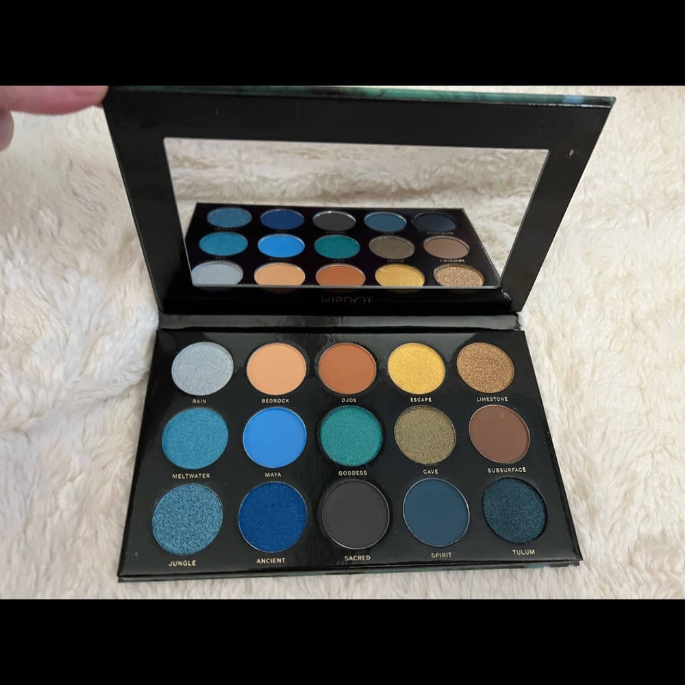 Hipdot Cenote Eyeshadow Palette - Vegan Blues & Golds
